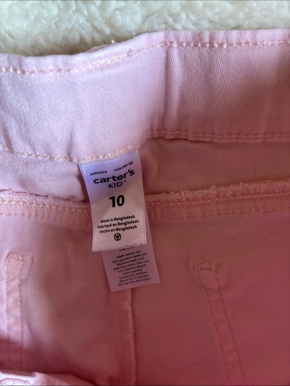Carters Shorts - Picture 2 of 3
